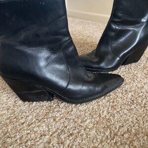 Black leather ankle boots dolce vita